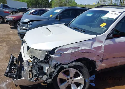 2010 Subaru Forester 2.5Xt Premium из США, поврежденный, VIN JF2SH6EC8AH707603